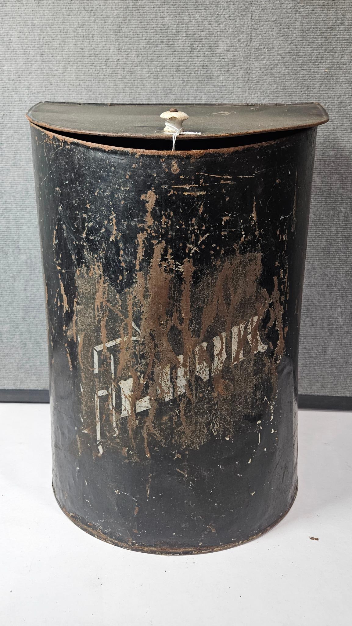 TIN FLOUR BIN (1 of 5)