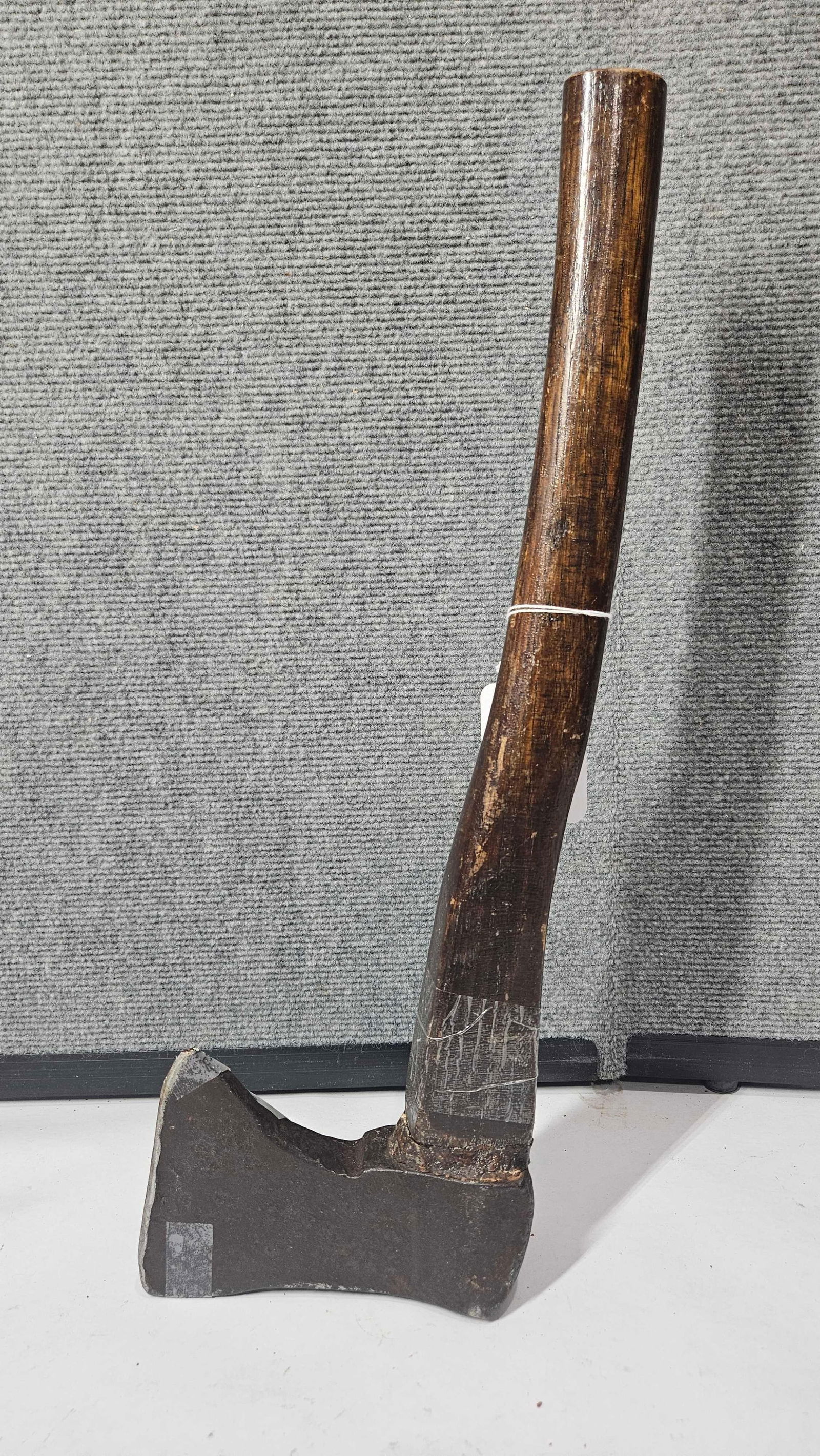 HEAVY DUTY HAND FORGED EYE TRIANGLE AXE (1 of 7)