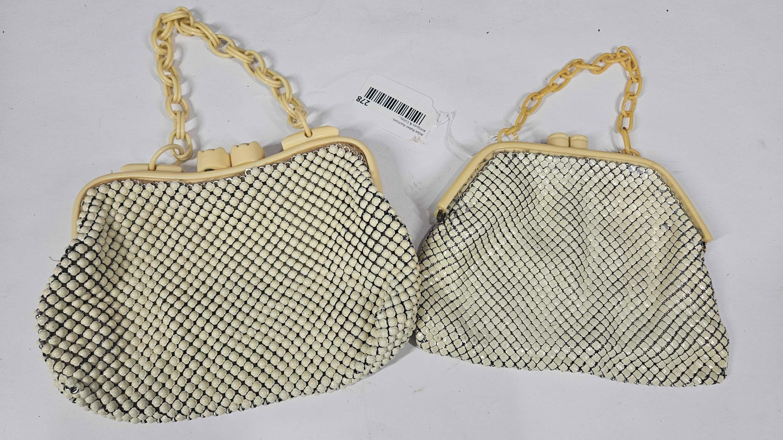 WHITING AND DAVIS BAKELITE AND MESH HANDBAGS (1 of 11)