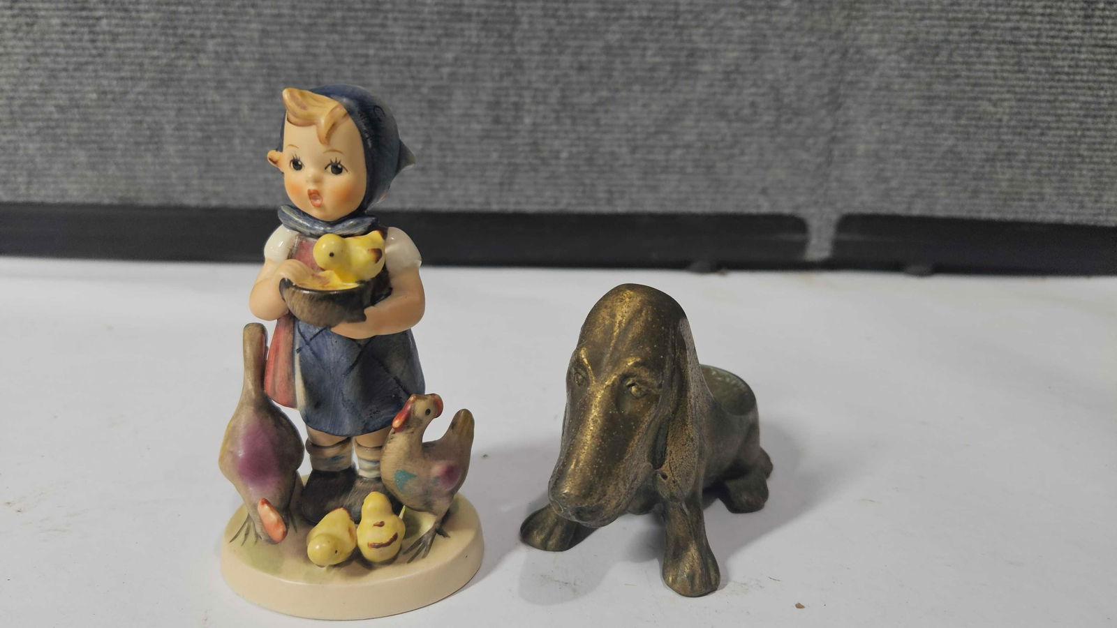 FEEDING TIME HUMMEL AND BRASS HOUND DOG: GOEBEL HUMMEL IS 4.5 INCHES TALL, NO CHIPS.