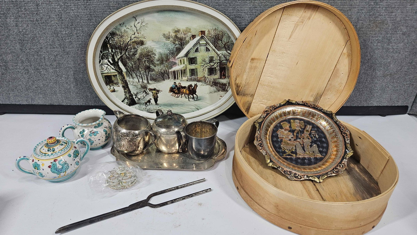 CHEESE BOX, TEA SETS, TRAY AND MORE: .