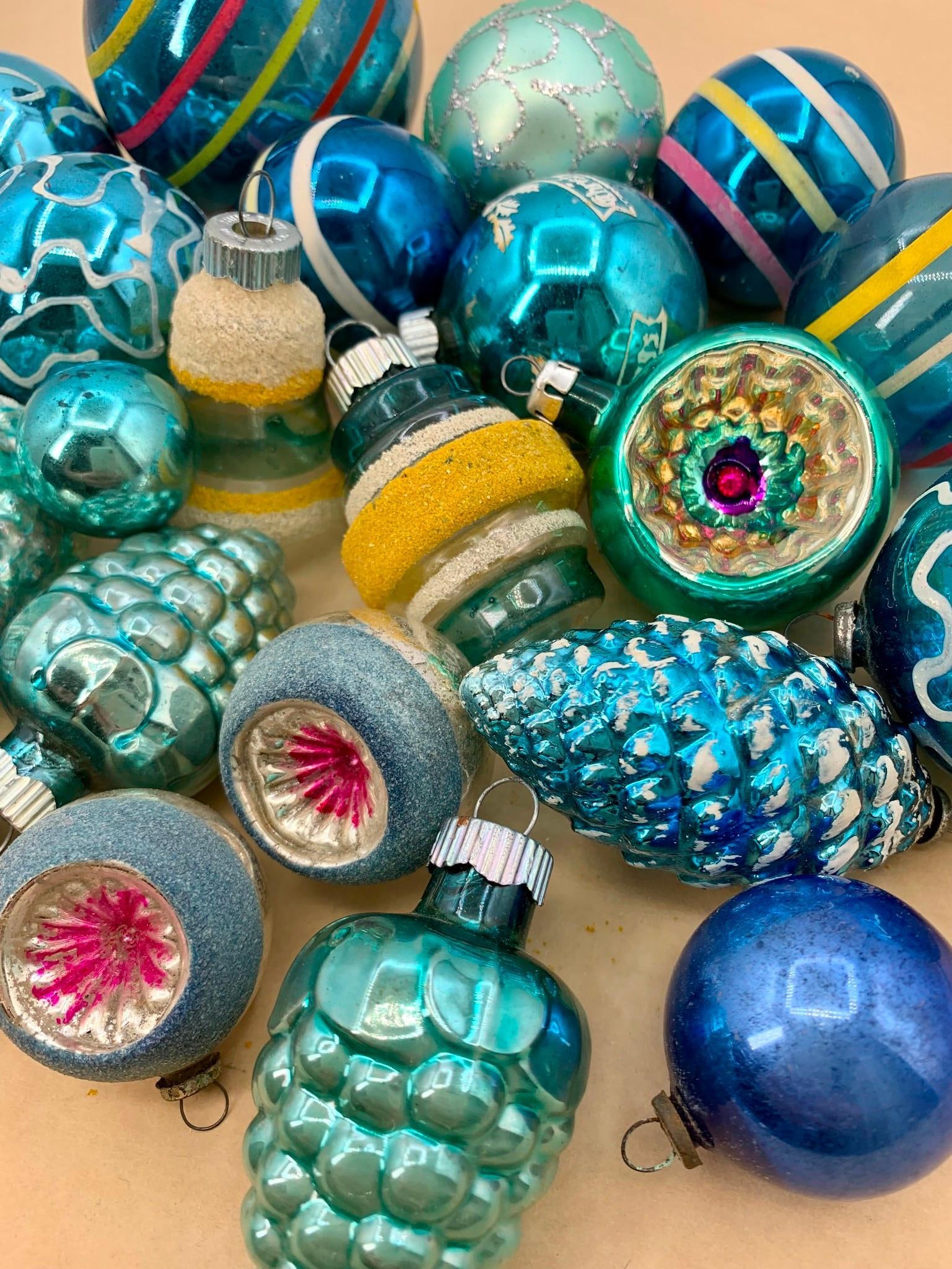 23 Early Mercury Glass Christmas Tree Ornaments: Germany, Poland, Japan, USA with Shiny-Brite Box: Fab assortment of all glass ornaments, many caps marked, some indent and specialty shapes, Shiny-Brite box shown included.