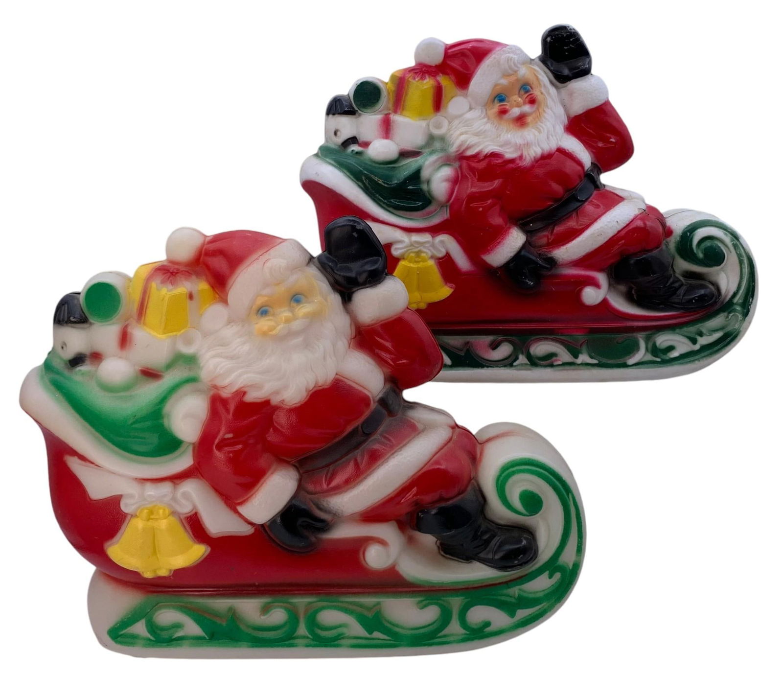 Two 1970 EMPIRE Santa in Sleigh Illuminated Blow Mold Decorations (1 of 8)