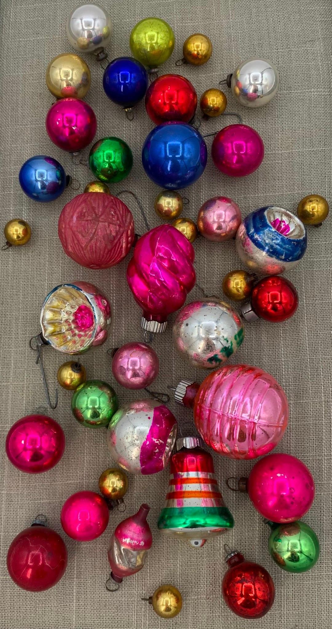 41 Petite Size Vintage Mercury Glass Feather Tree Ornaments with 3 Early Boxes (1 of 9)