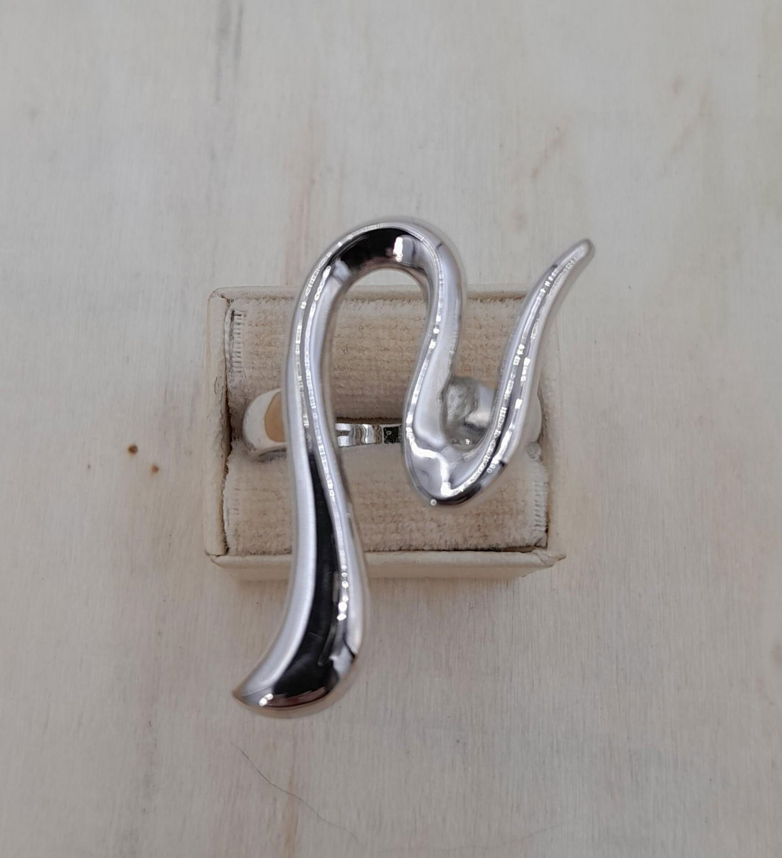 Modernist 6.5 Gram Sterling Silver Avant-Garde Ring (1 of 8)