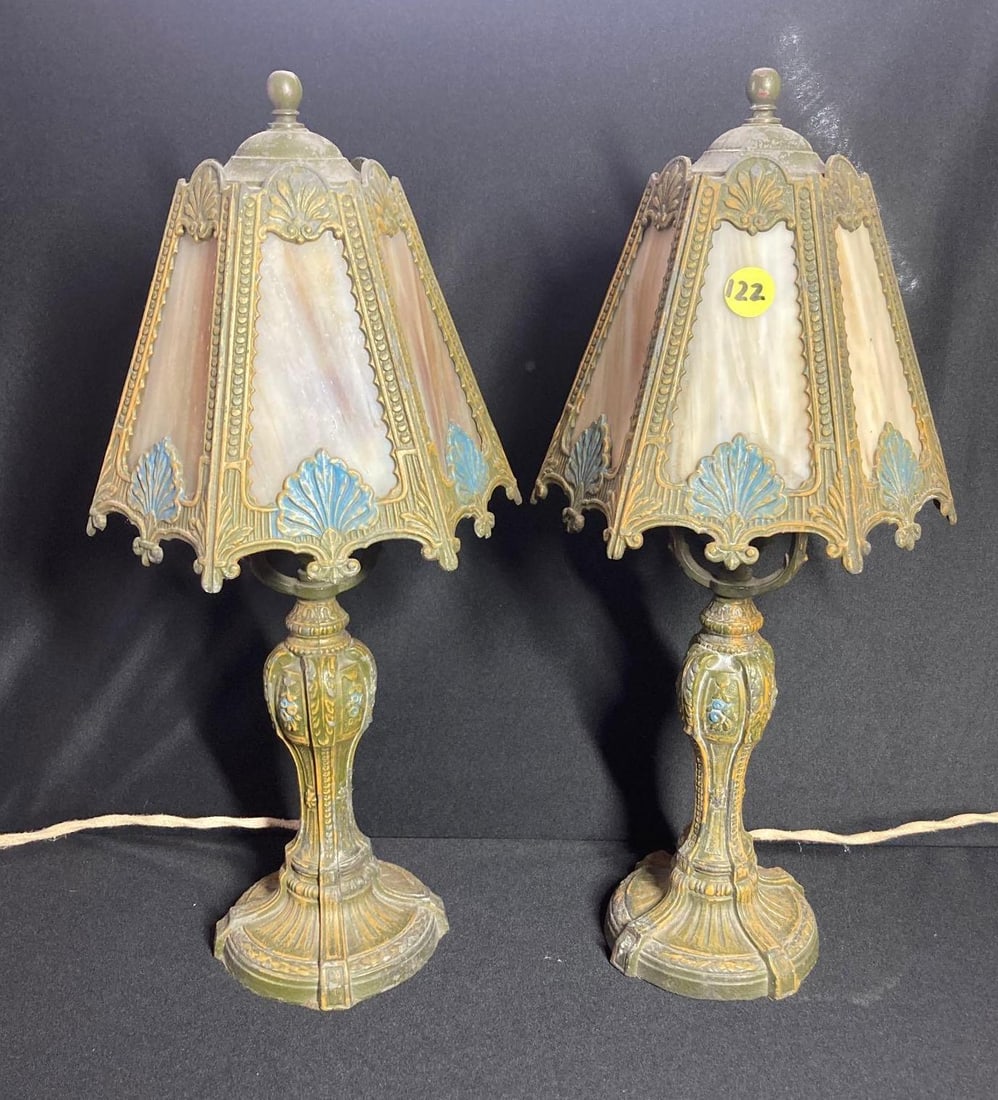 Excellent stained glass and floral lamps (1 of 6)