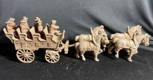 Cast iron Horse drawn Wagon