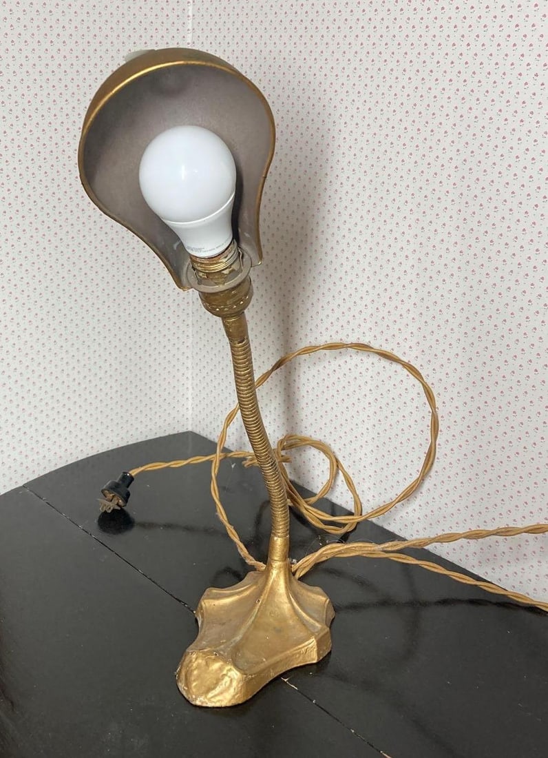 Vintage Adjustable neck Desk lamp (1 of 3)