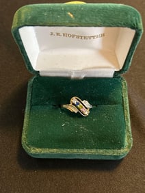 10K Gold Family stone ring