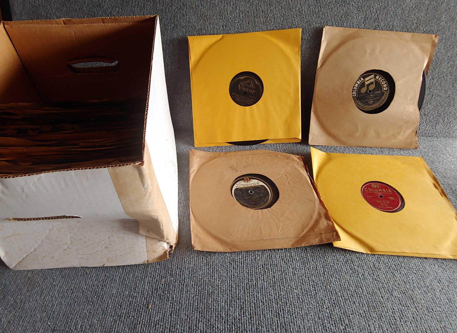 Box of records: Includes Mozart, Paul Van Dyke, Broadway Rose and many more. 50+ records