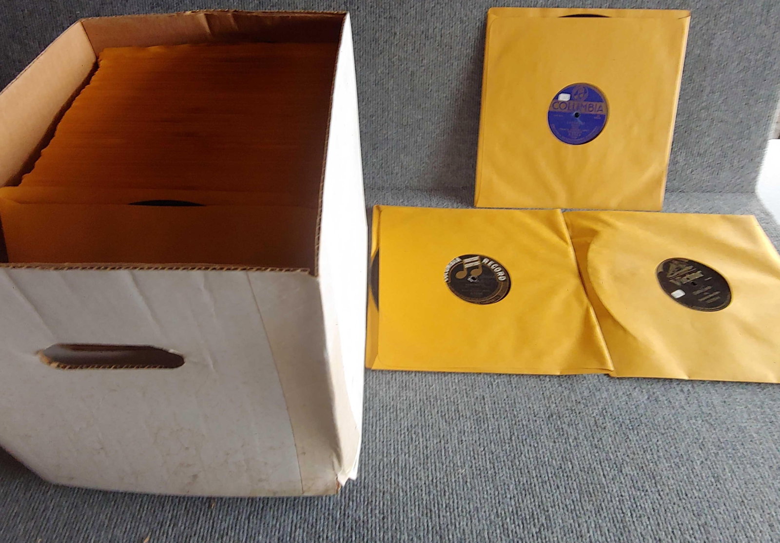 Victrola orchestra music records: Each is 12 in diamete. Over 50 records