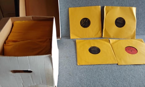 Victrola Orchestra music records