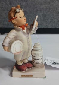 Little Pharmacist 1955 Goebel Hummel