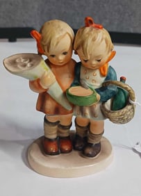 Going to Grandmas Goebel Hummel