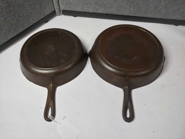 #7&8 Cast Iron Skillets