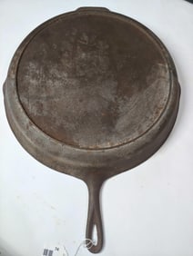 15 inch Cast Iron Skillet