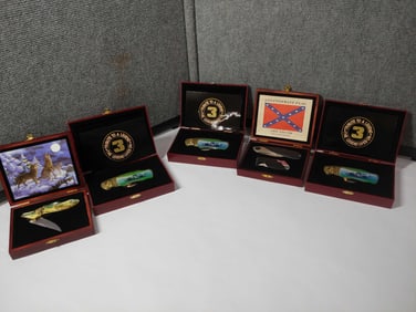 Nascar, Confederate and Wolf Pocket knives. 5 pocket knives
