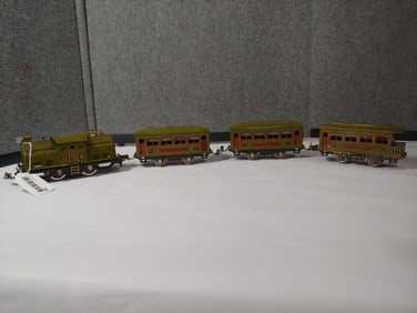 Lionel Tin Train