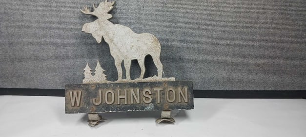 W Johnston Moose Name Topper