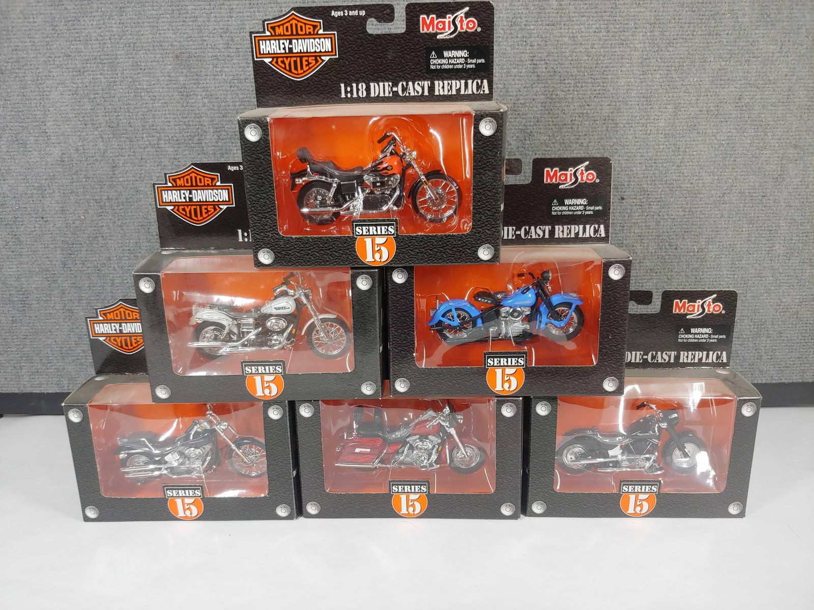Harley Davidson Model Motorcycles Series 15 (1 of 7)