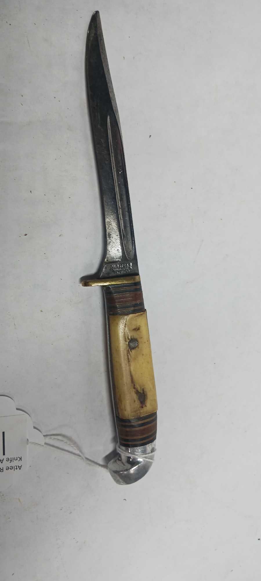 Western Fixed Blade Knife (1 of 5)