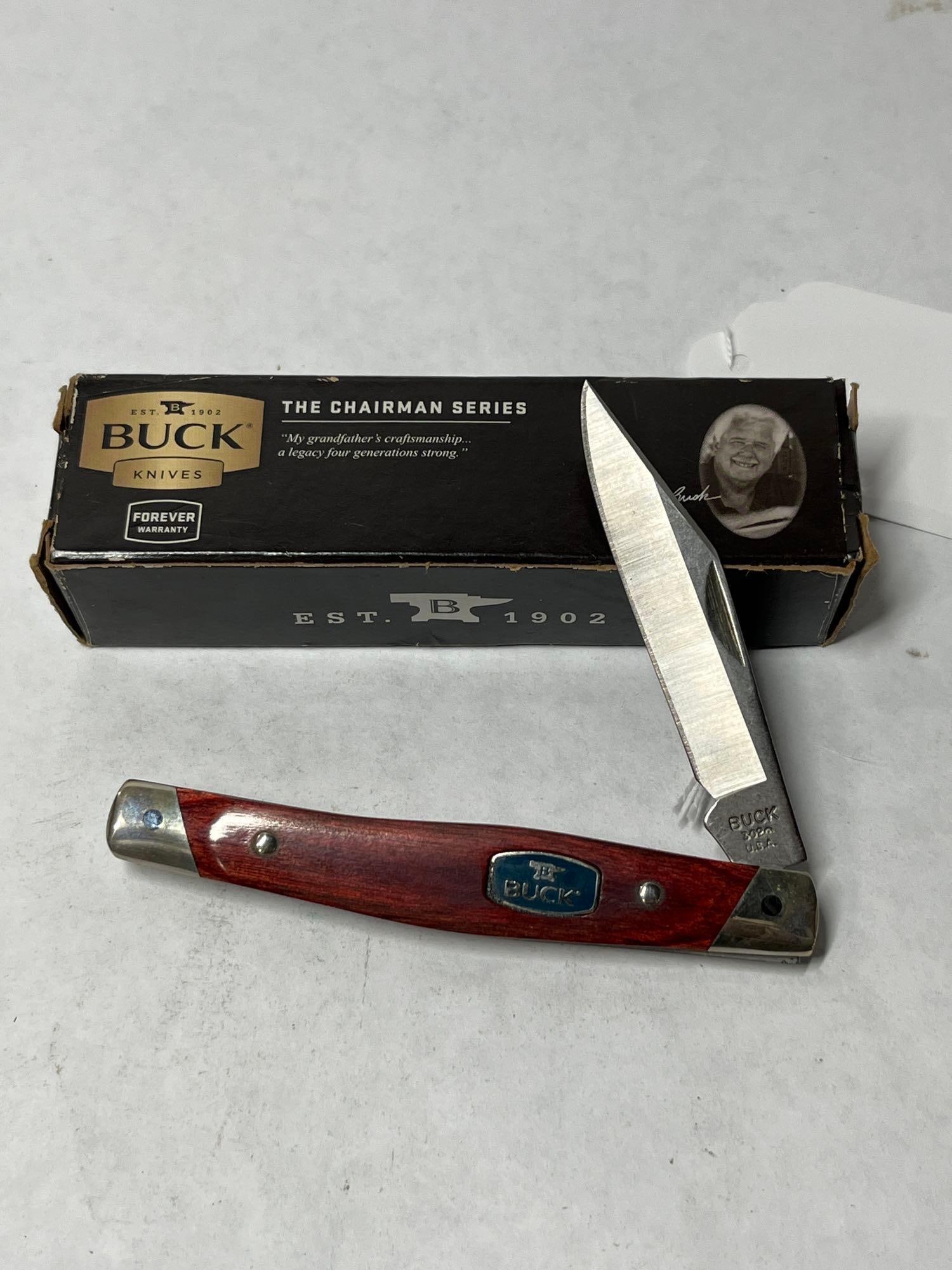 THE CHAIRMAN SERIES BUCK POCKET KNIFE NOS (1 of 5)