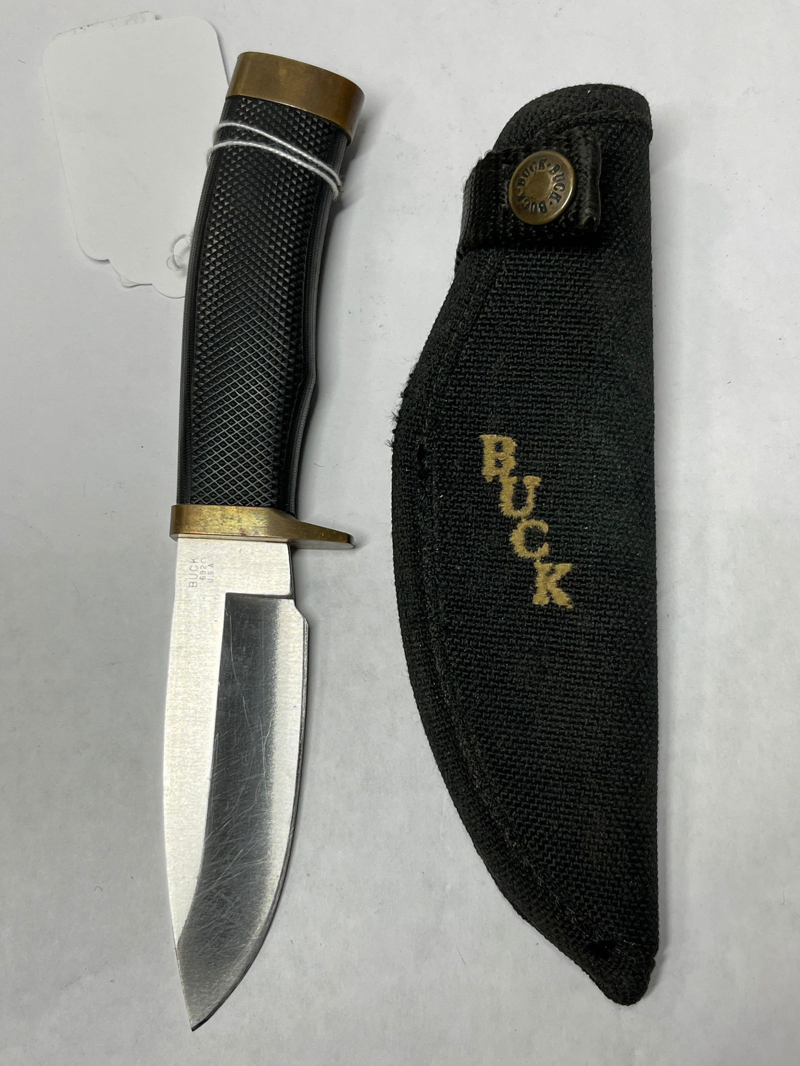 Buck 692 Fixed Blade Knife (1 of 5)