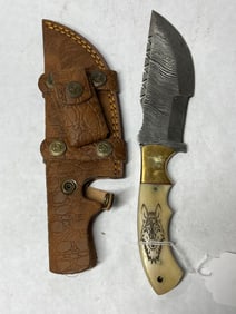 Damascus Blade Scrimshaw Bowie Knife