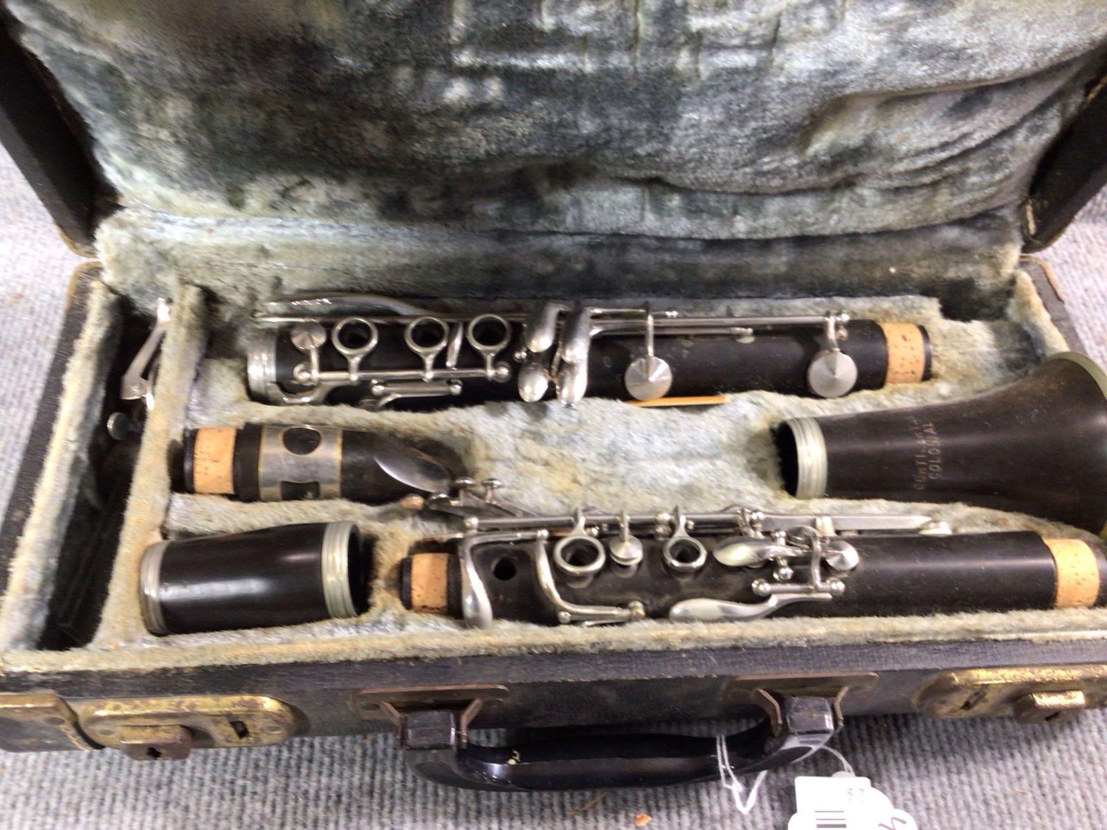 Continental Colonial Clarinet: Instrument looks to be in good condition.