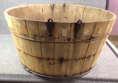 Great Wooden Farmhouse Wash Tub