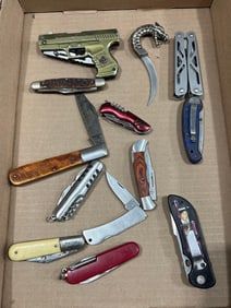 Sabre, Barlow, WInchester & Various Pocket Knives