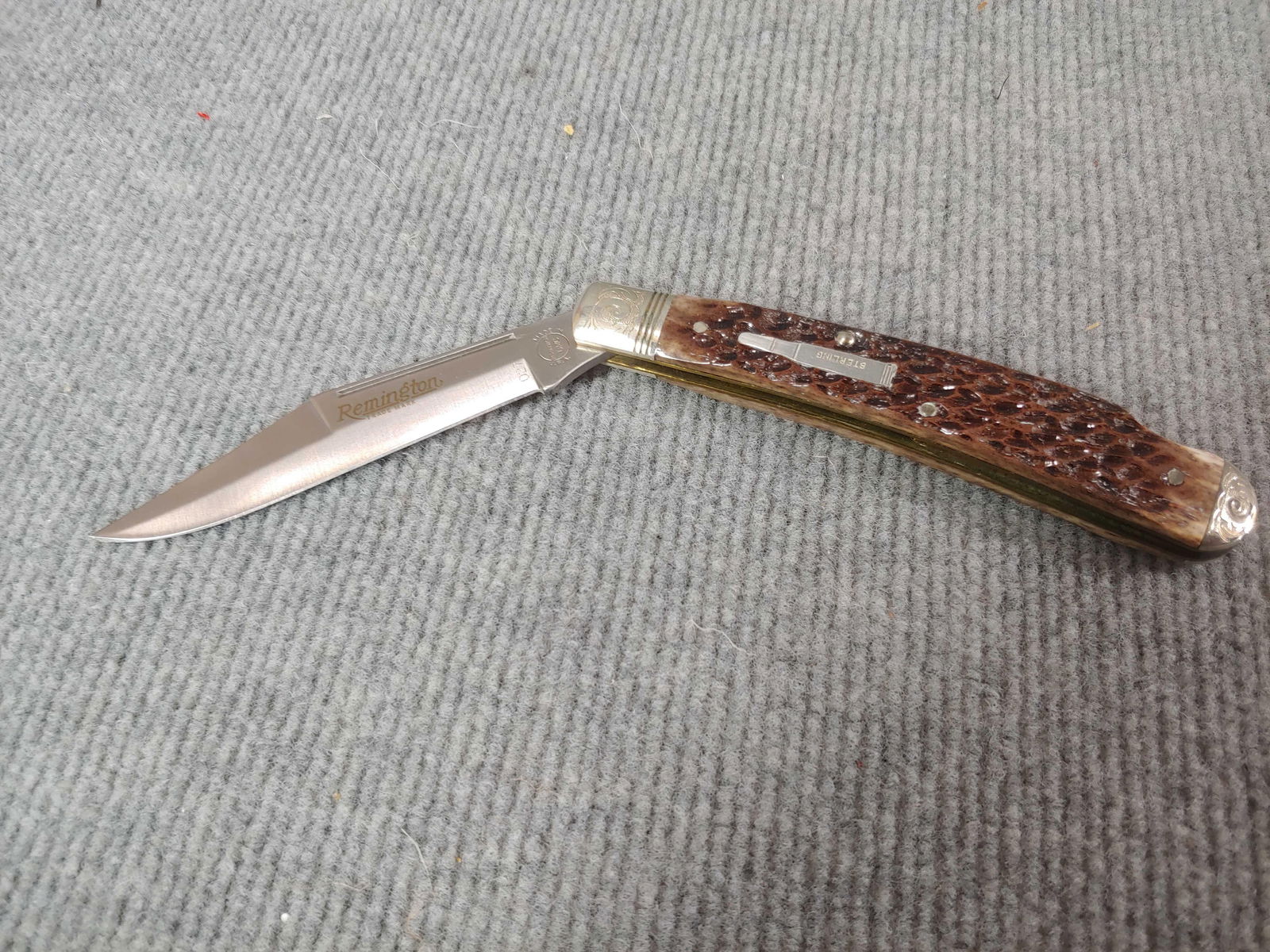 Remington R1253 (1 of 5)