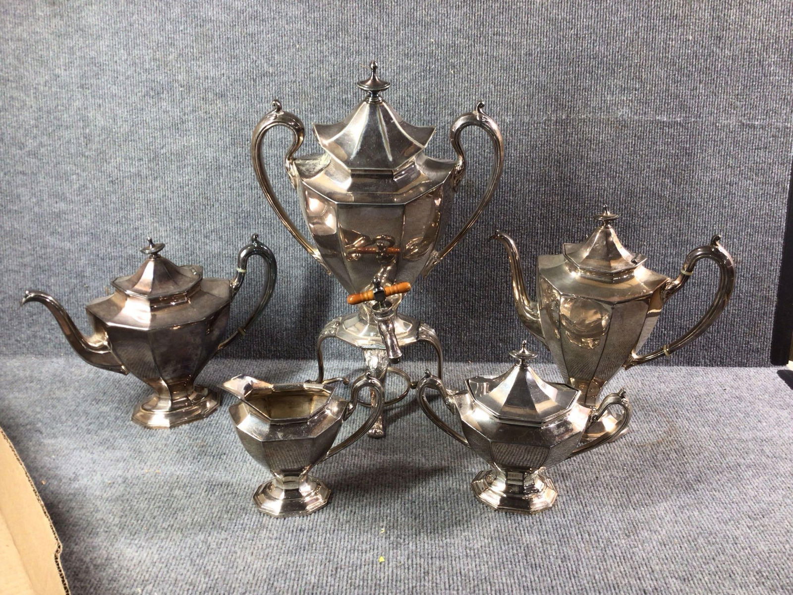 Reed & Barton 5 piece Tea Set (1 of 7)