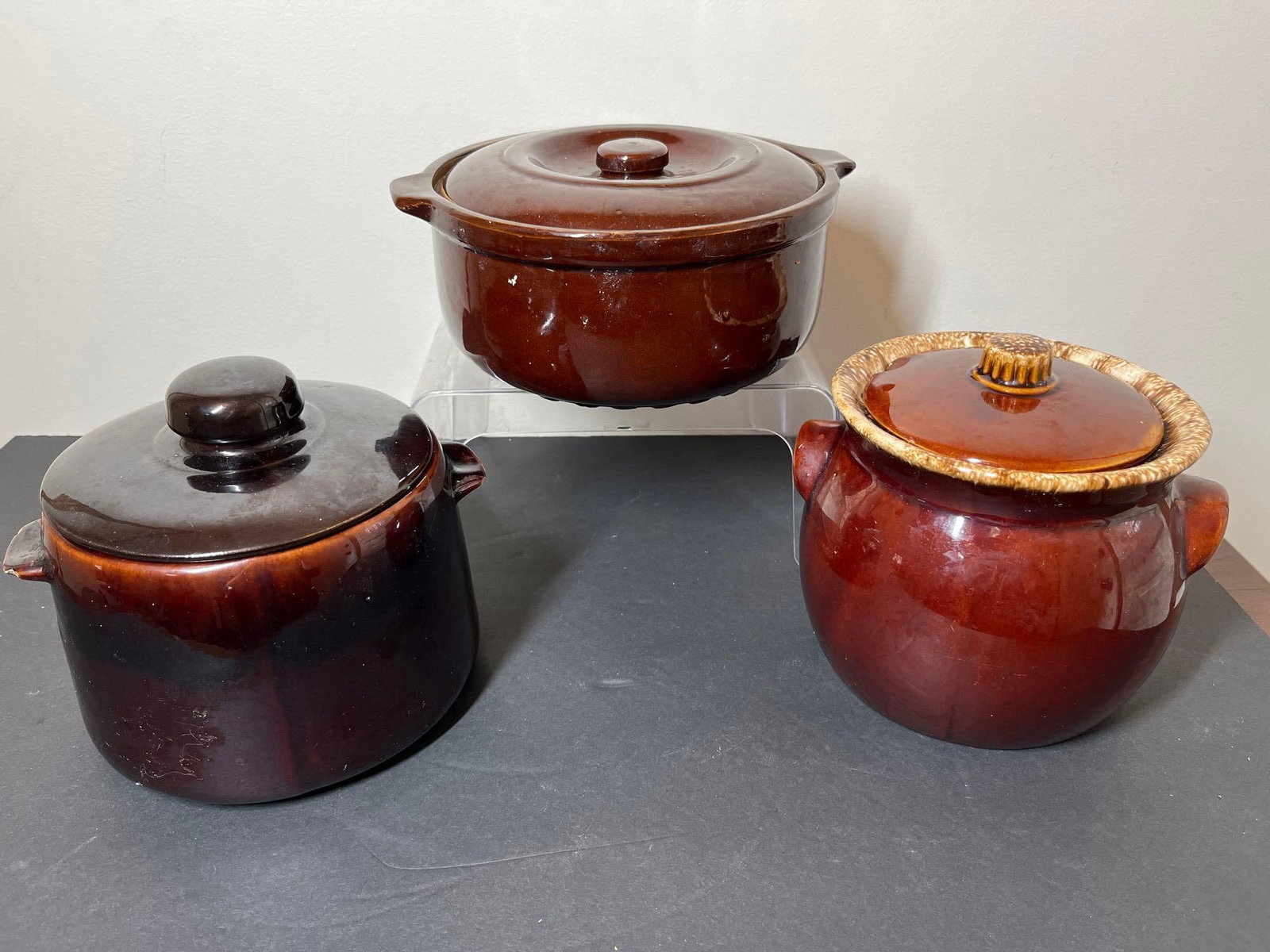 3 CROCK BEAN POTS (1 of 10)