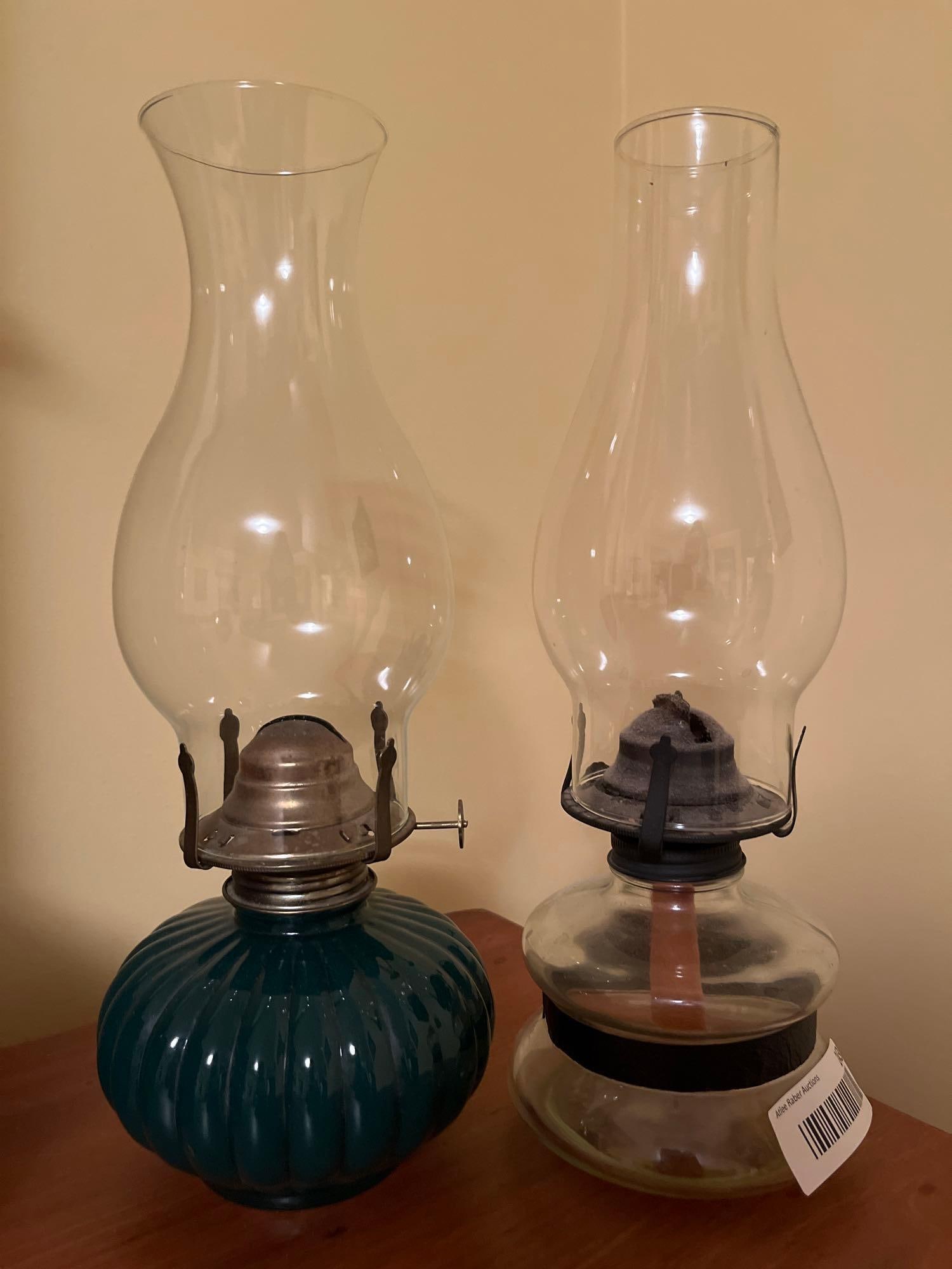 PAIR OF OIL LAMPS: BOTH INCLUDE CHIMNEYS