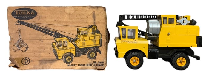 Vintage 1970s TONKA Mobile Crane No. 3940 Truck with Box