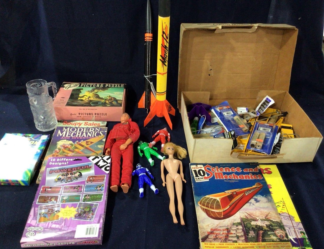 Early Childrens toys, puzzles, Action Figures, and toys (1 of 6)