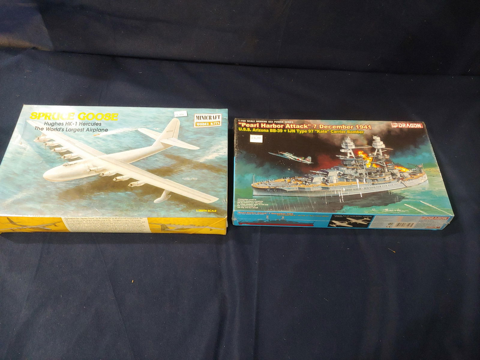 World's Largest Airplane & Pearl Harbor Attack Models (1 of 5)
