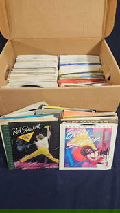 Well Known Artists 45 Records: Including Rod Stewart, Paul Simon, Frank Sinatra, Tom Jones, and many more, over 100+ records