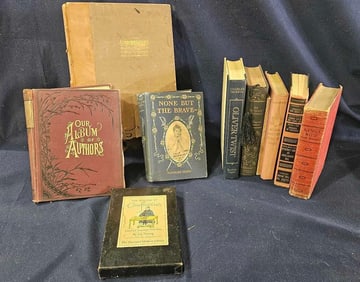10 PCE LOT OF EARLY READERS
