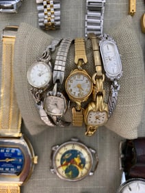 23 Vintage Men's & Ladies Wristwatch Lot: Rolled Gold, Waltham, Caravelle, Bulova, Lady Elgin