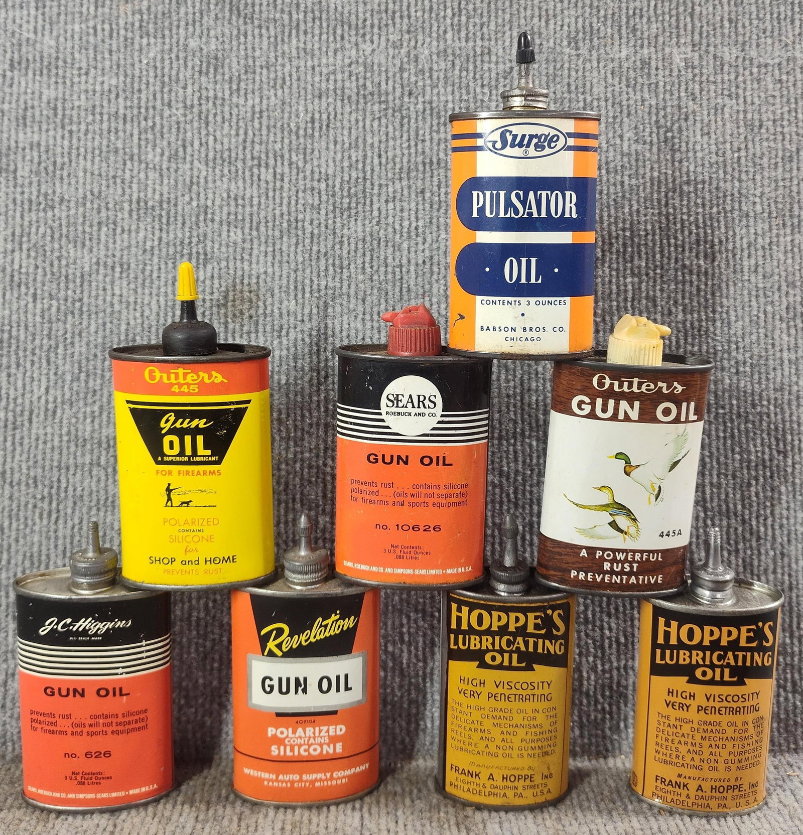 8- Various handy oilers: Includes 5 gun oilers, including Revelation, J.C. Higgins, Sears & 2 different Outers. Also includes several lead tops. Some are with contents.