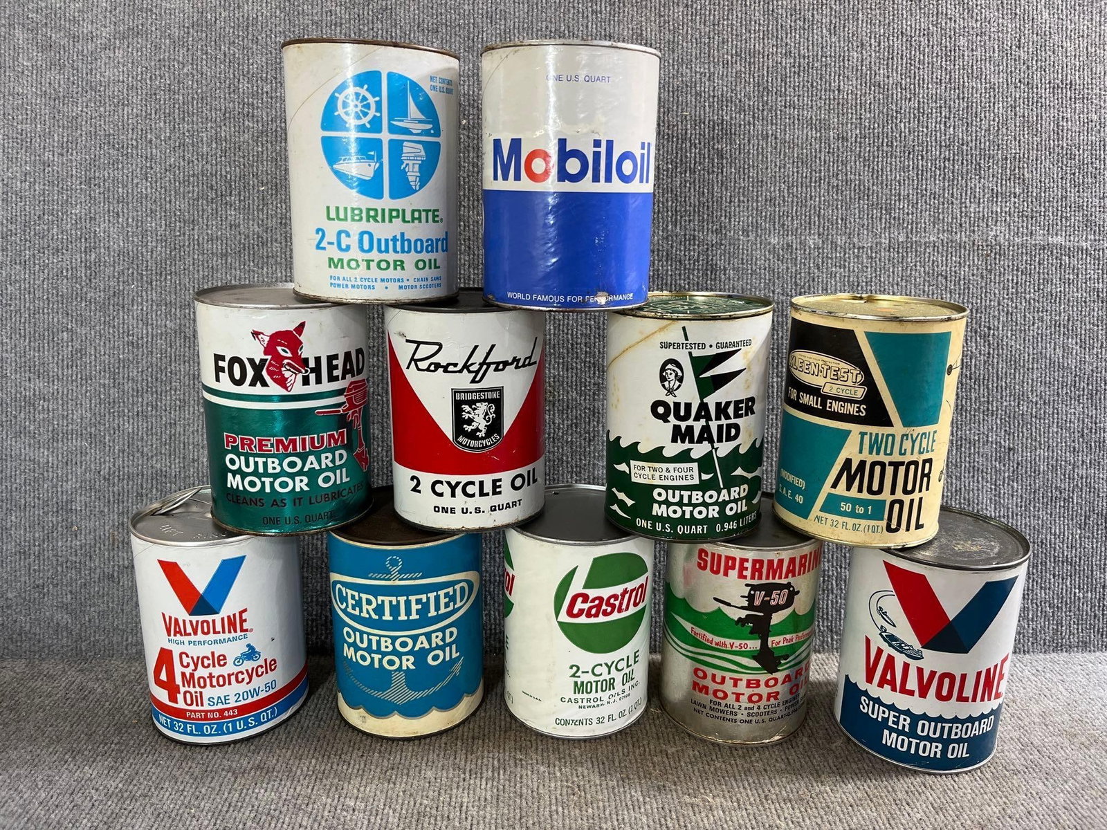 11- Various Outboard 1qt cans (1 of 5)