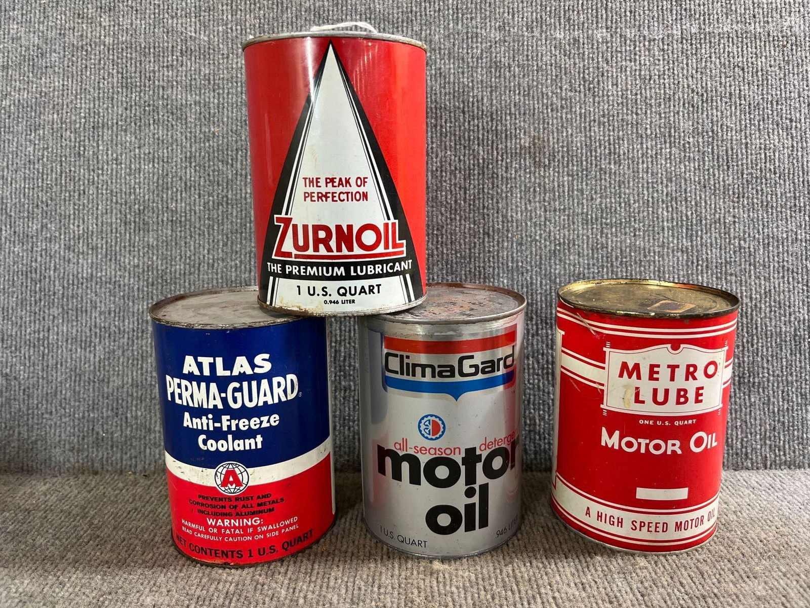 4- Various unopened 1qt cans (1 of 4)