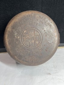 Griswold #8 Dutch Oven