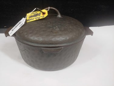 Hammered Cast Iron #8 Dutch Oven