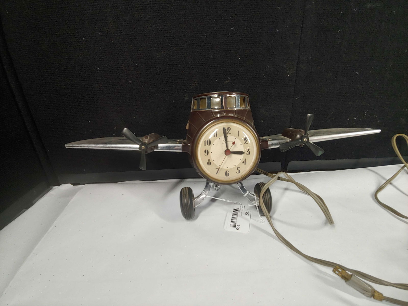 Sessions Mastercraft Airplane Clock (1 of 5)