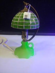 Uranium Base Finger Lamp