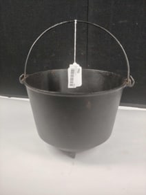 Large Slant Logo Footed Cast Iron Pot