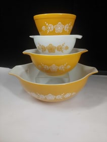 Butterfly Gold Pyrex Bowls